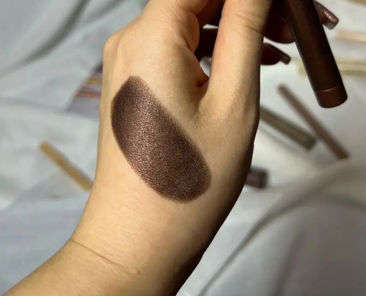 Суперстійкі тіні-олівець для повік Bogenia Long Lasting Eyeshadow Stick BG912/007 BG912/007 фото