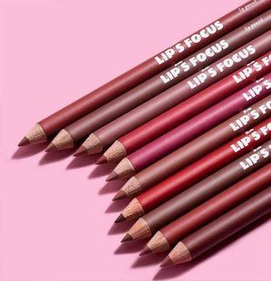 Олівець для губ Bless Beauty Perfect Lip Focus Pencil BS004 фото